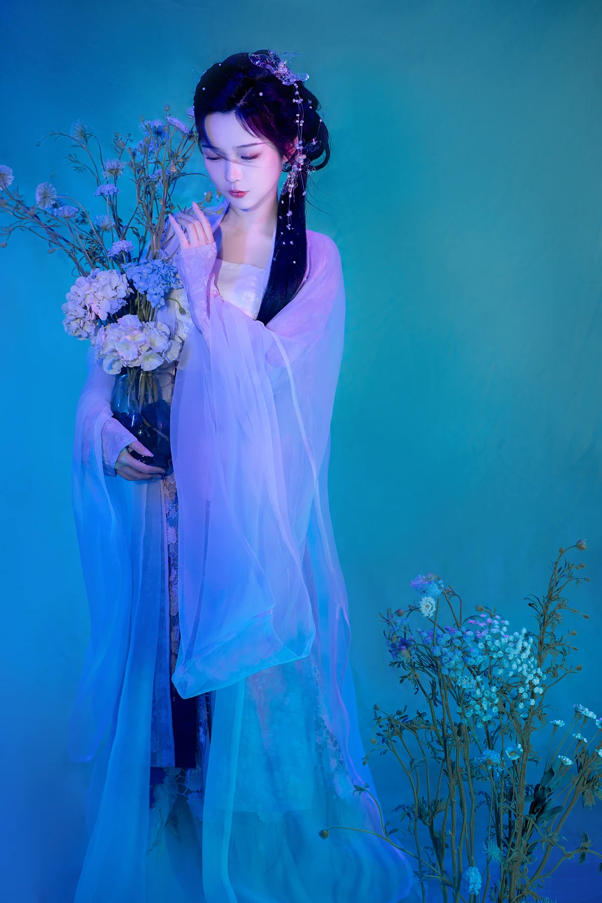 [YITUYU] 2023.01.10 Vol.2885 – She is that touch of blue Cat in arms ovo#[23P]-4