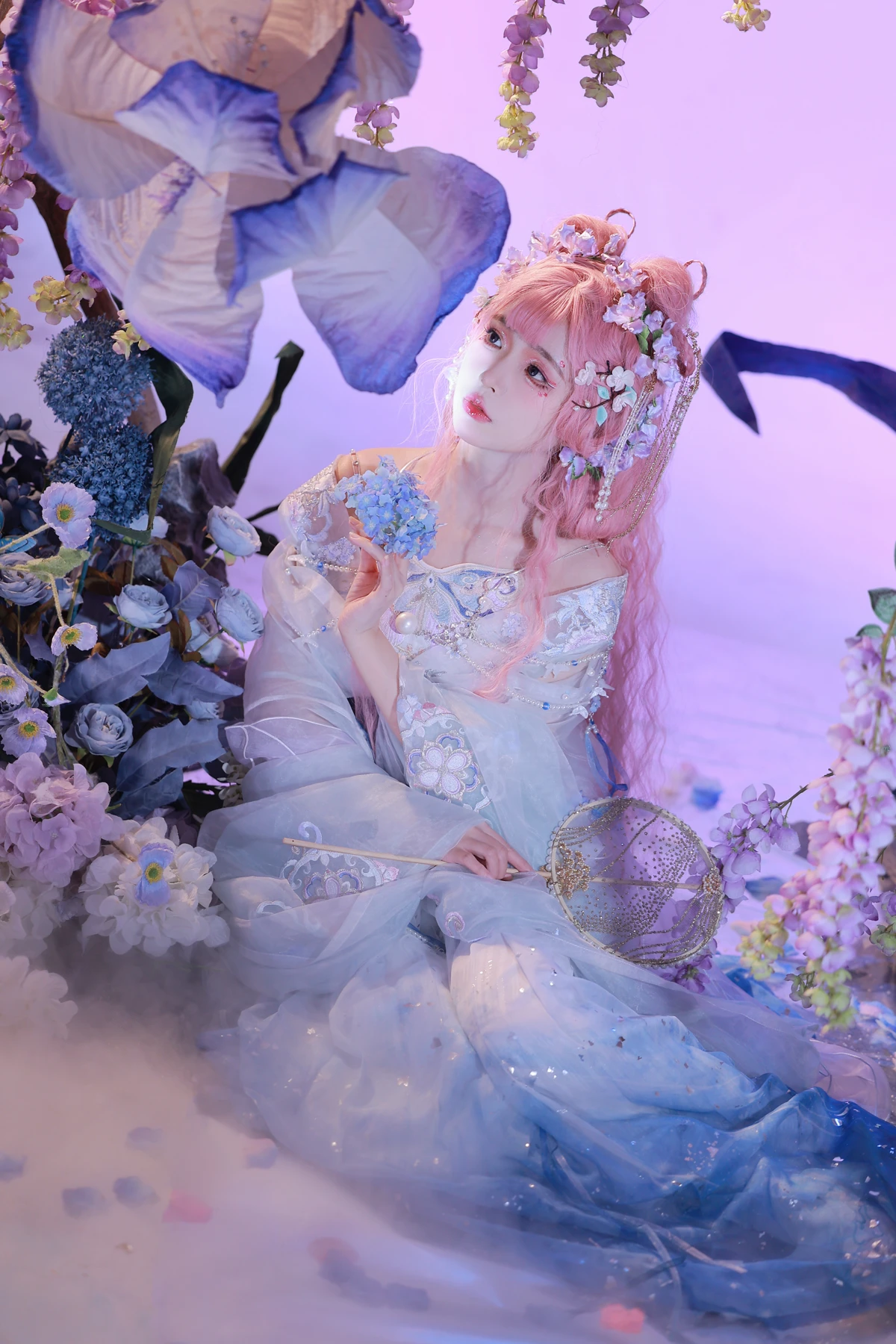 [YITUYU] 2023.01.07 Vol.2857 – Flower Moon Night Butterfly Dream Cat in arms ovo#[22P]-10