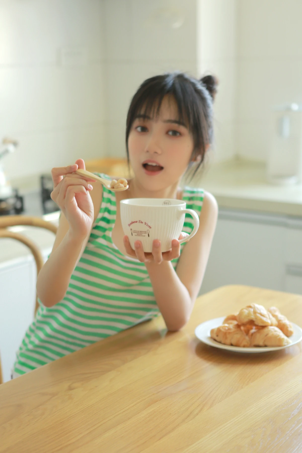 [YITUYU] 2022.12.30 Vol.2796 – Qingti Time It's half a month, right?#[24P]-1