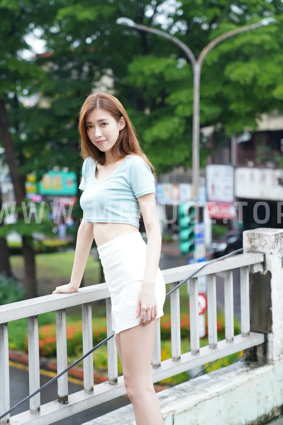[Mzsock] NO.129 Liao Tingqi’s midriff-revealing short skirt shows off her beautiful legs street photography#[99P]-5