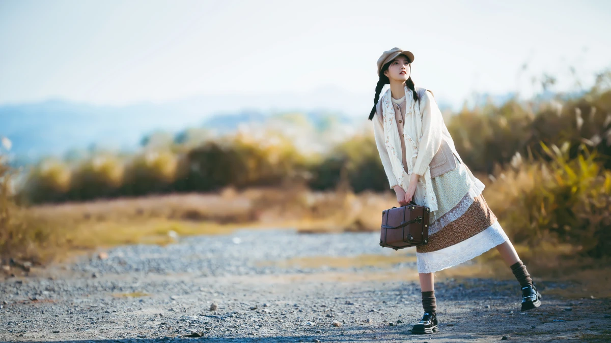 [YITUYU] 2022.12.21 Vol.2725 – Autumn is on the road zero zero#[34P]-8