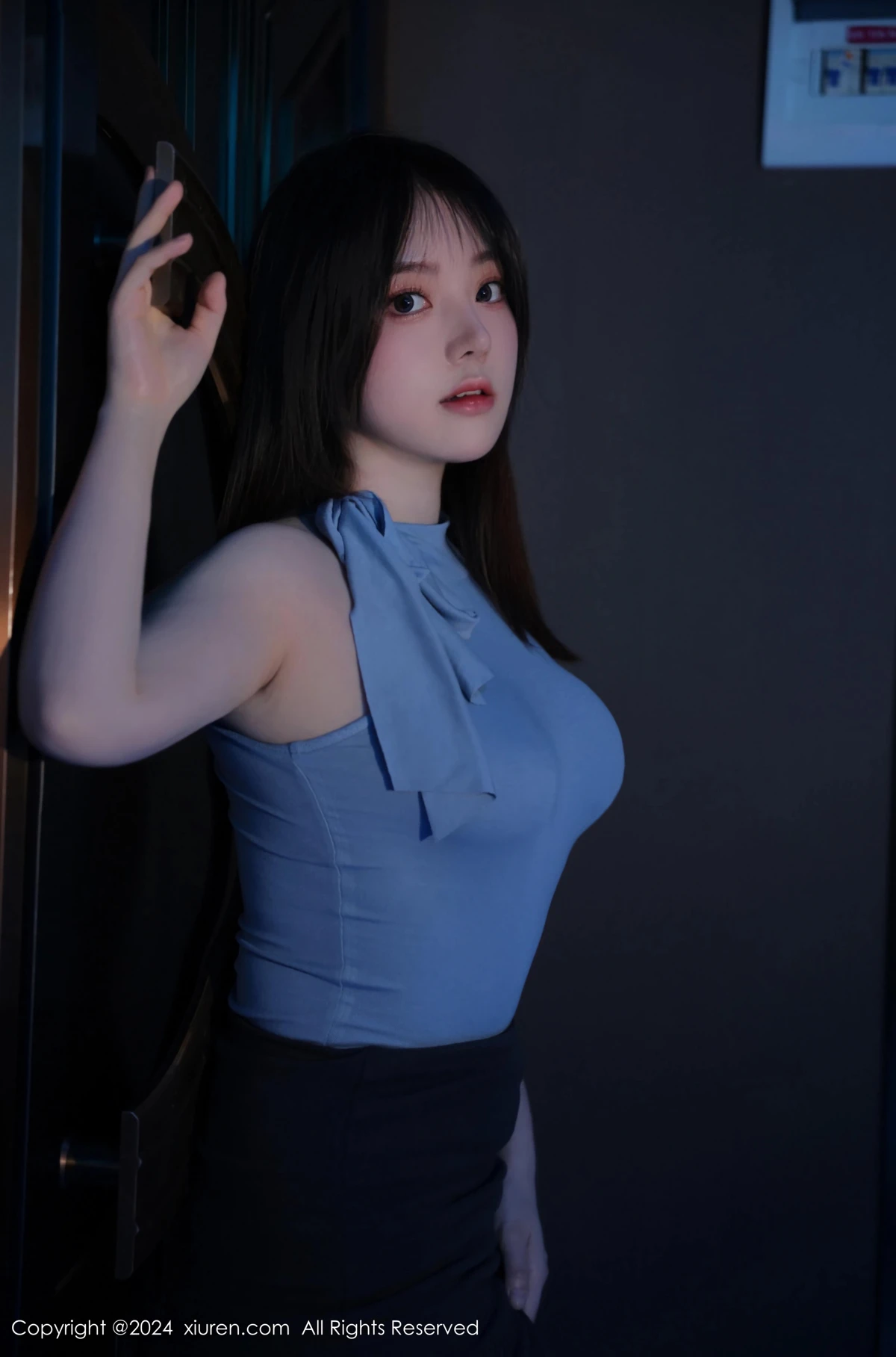 [秀人网] 2024.04.16 No.8402 豆瓣酱#[74P]-4