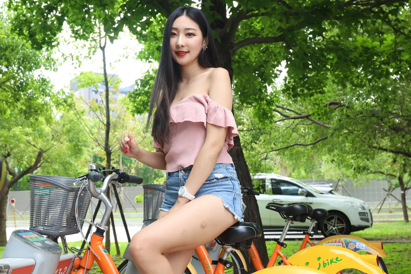 [爱美足] NO.133 吴采婕 牛仔短裤高跟美腿 街拍#[54P]-2