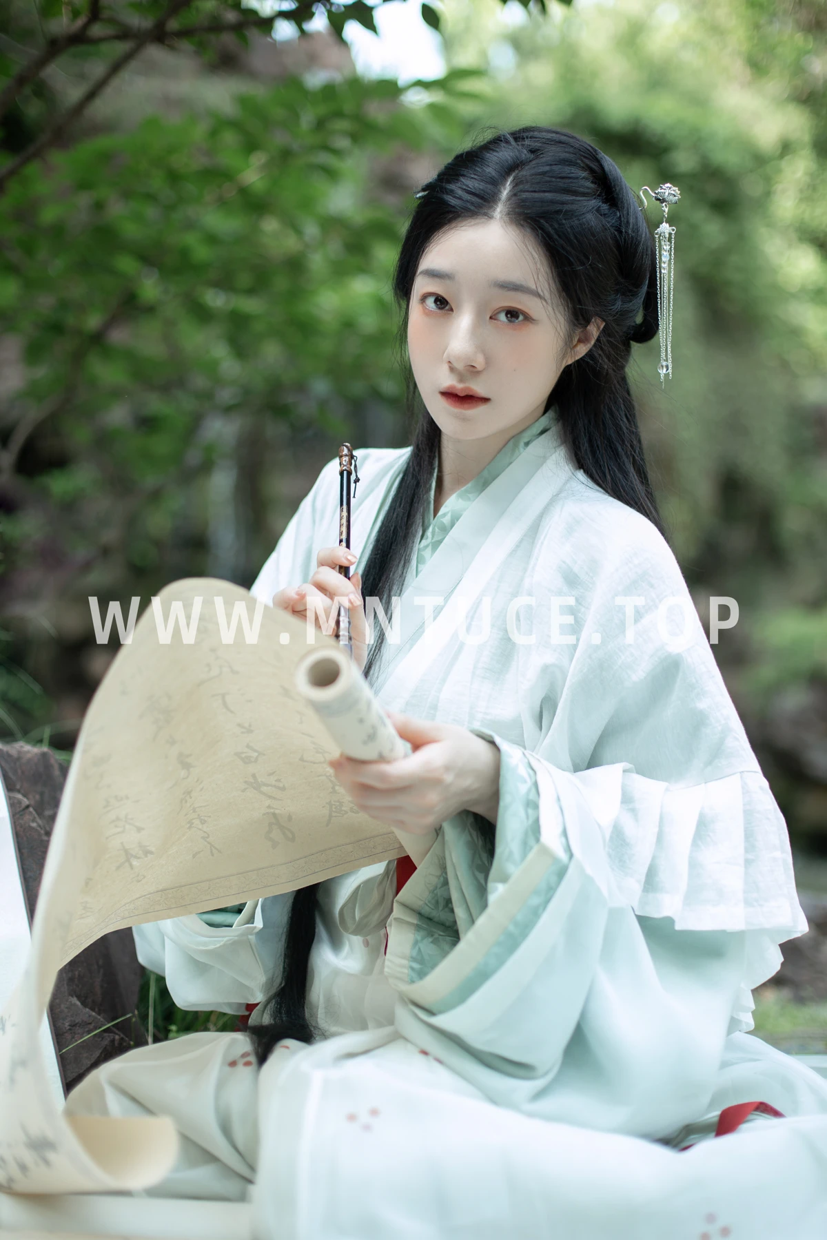 [艺图语] 2023.01.14 Vol.2914 人生若无梦 逢一#[26P]-1