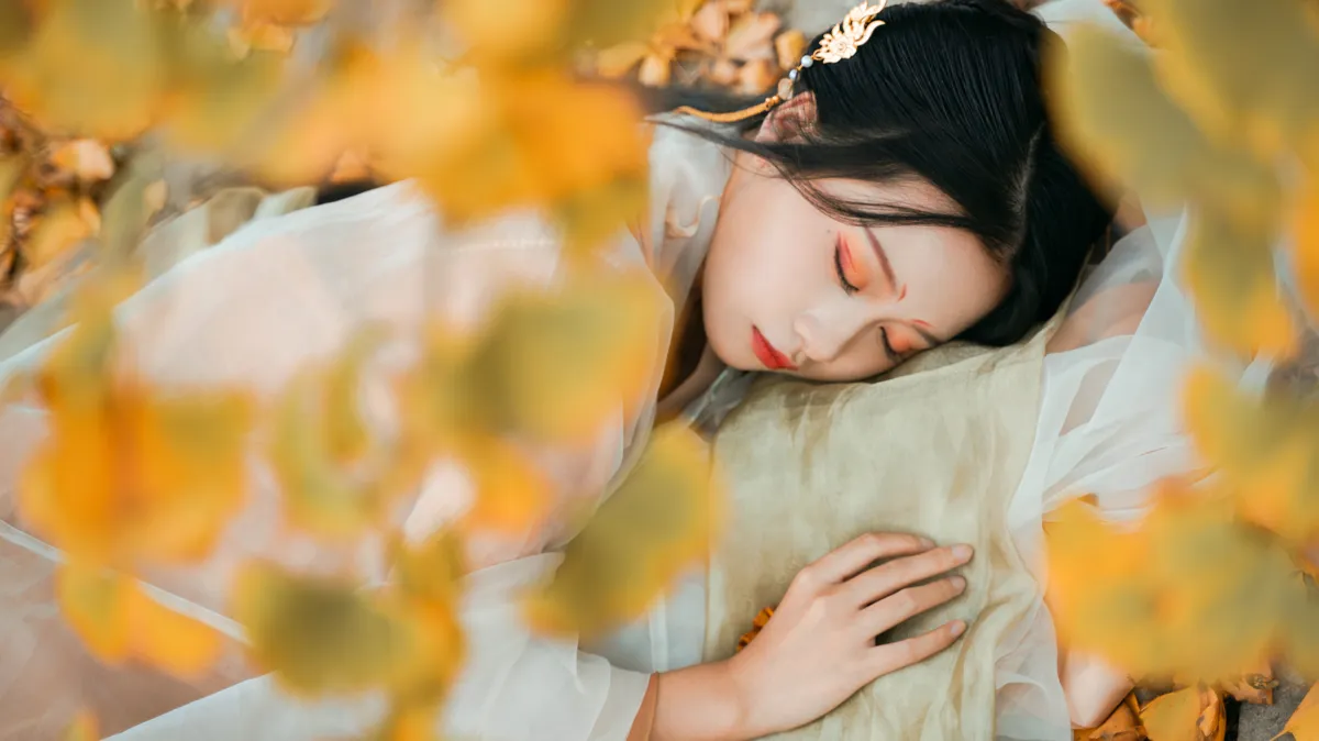 [YITUYU] 2022.12.12 Vol.2664 – Under the Ginkgo Tree Wangwang Xiaoxiaoshu#[39P]-7