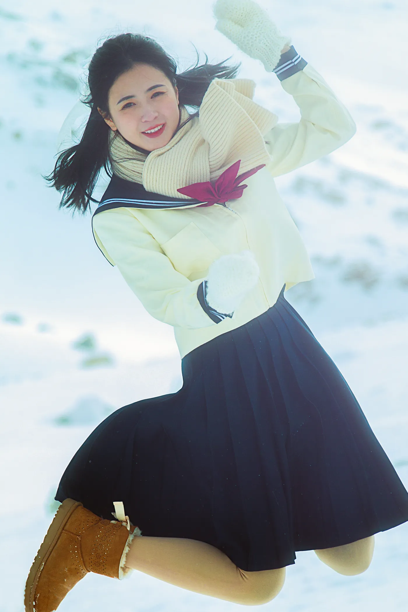 [艺图语] 2022.12.08 Vol.2629 – 倾听雪的喧闹 瞳人儿#[25P]-1