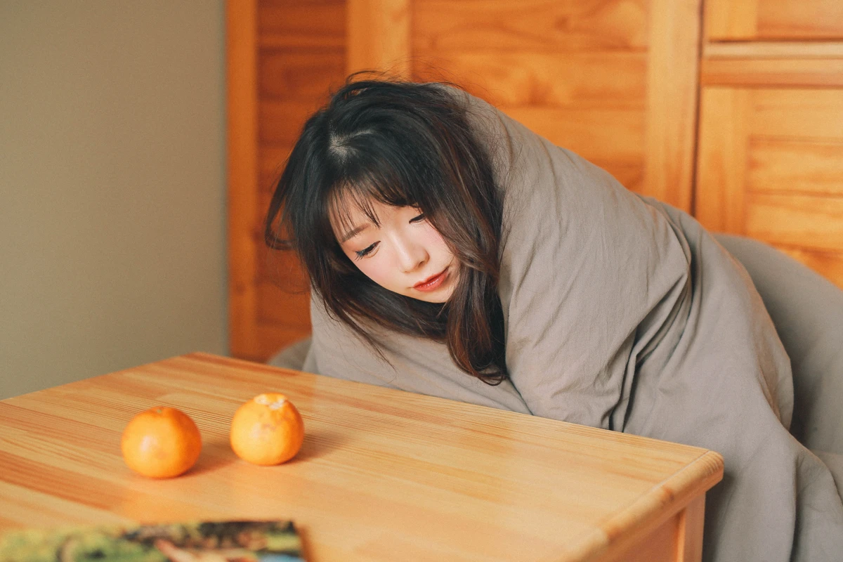 [艺图语] 2022.12.26 Vol.2762 – 回到夏天 一坨王奕萌#[24P]-3