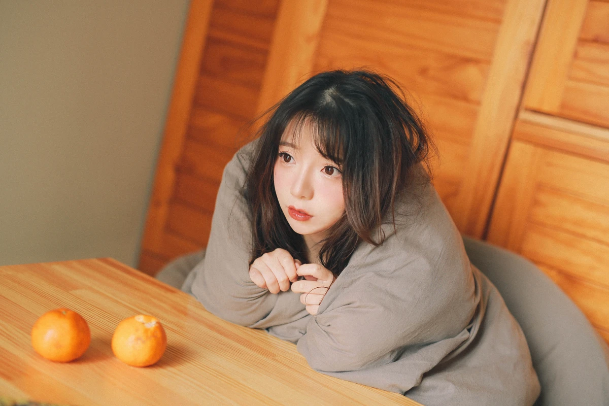 [艺图语] 2022.12.26 Vol.2762 – 回到夏天 一坨王奕萌#[24P]-4