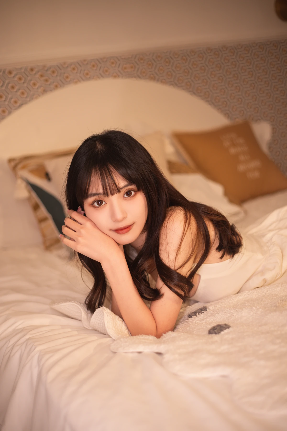 [艺图语] 2022.12.31 Vol.2803 – 居家少女 酱酱#[26P]-6