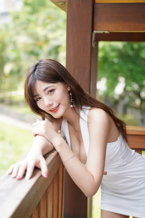 [爱美足] NO.089 陈葳 性感露肚连衣短裙 高跟美腿外拍 街拍#[81P]-5