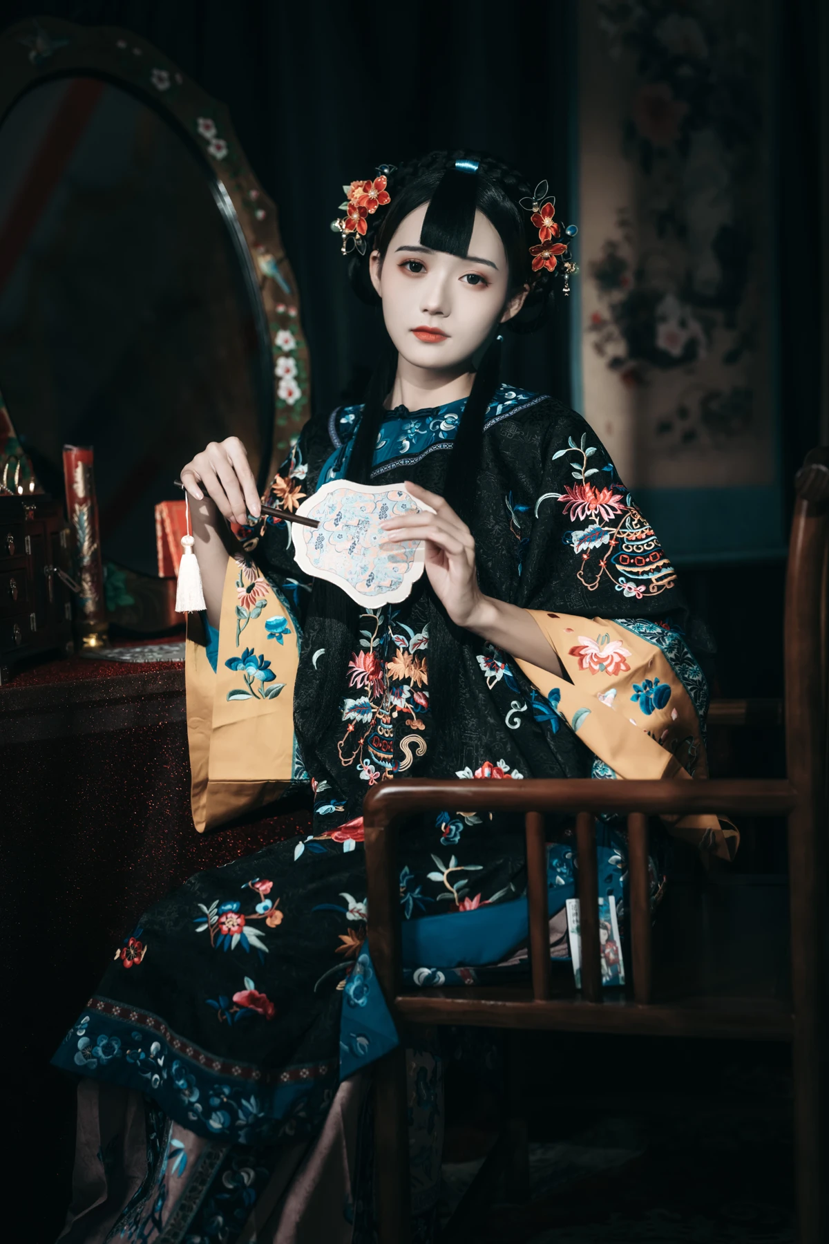 [艺图语] 2023.01.01 Vol.2809 – 经年旧梦 清汉女 兔子Zzz不吃胡萝卜#[42P]-1