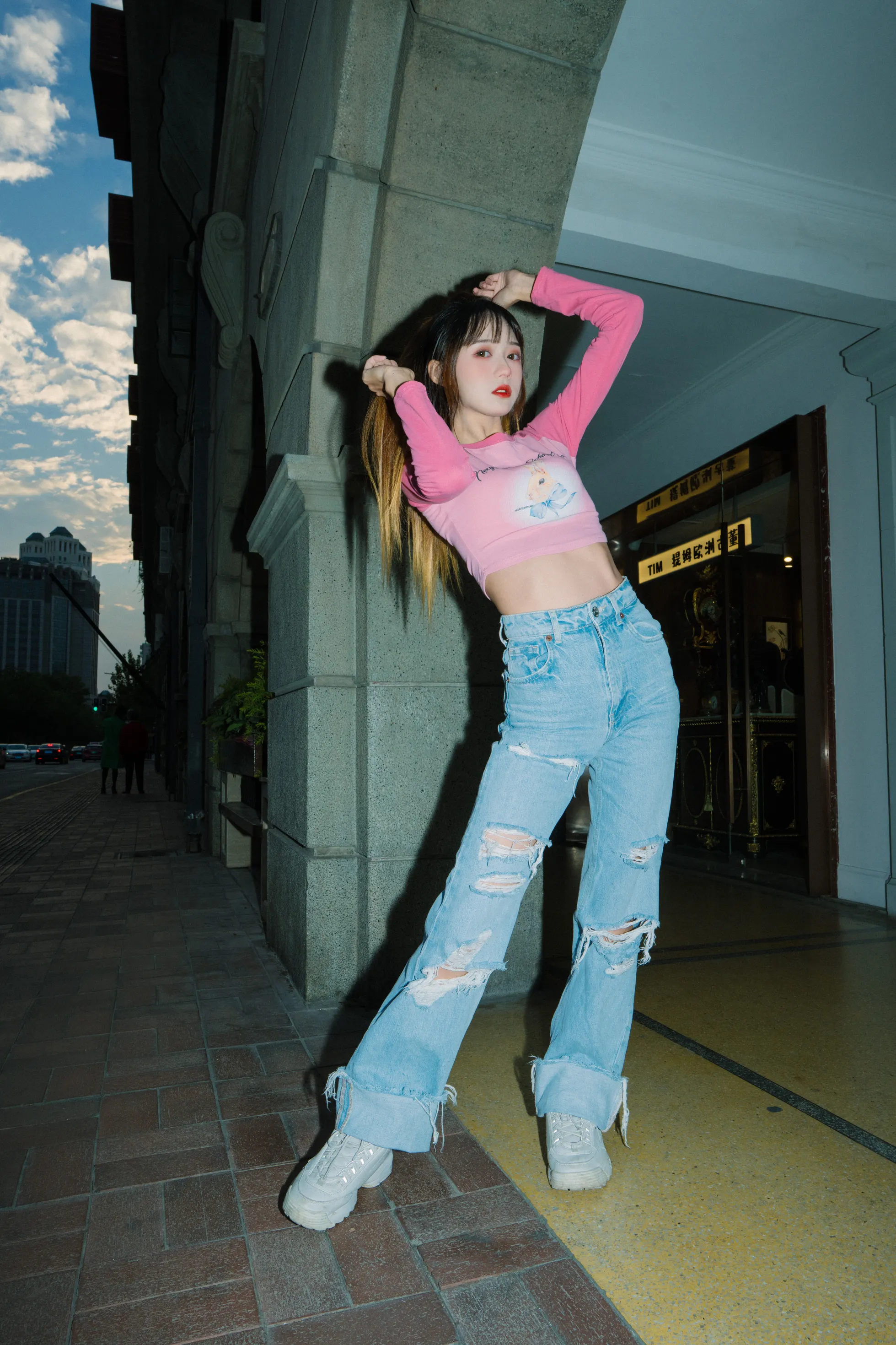 [艺图语] 2022.12.08 Vol.2627 – 街头酷Girl 兔子Zzz不吃胡萝卜#[27P]-6