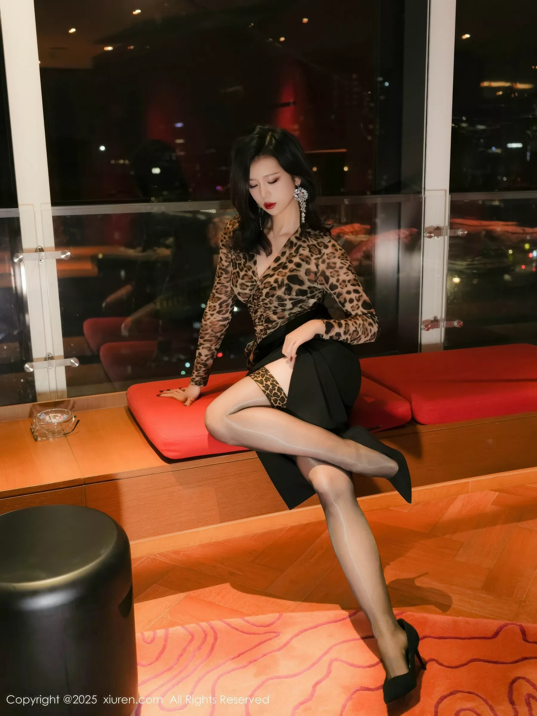 [秀人网] 2025.10.23 No.10901 玫瑰我爱你#[63P]-9