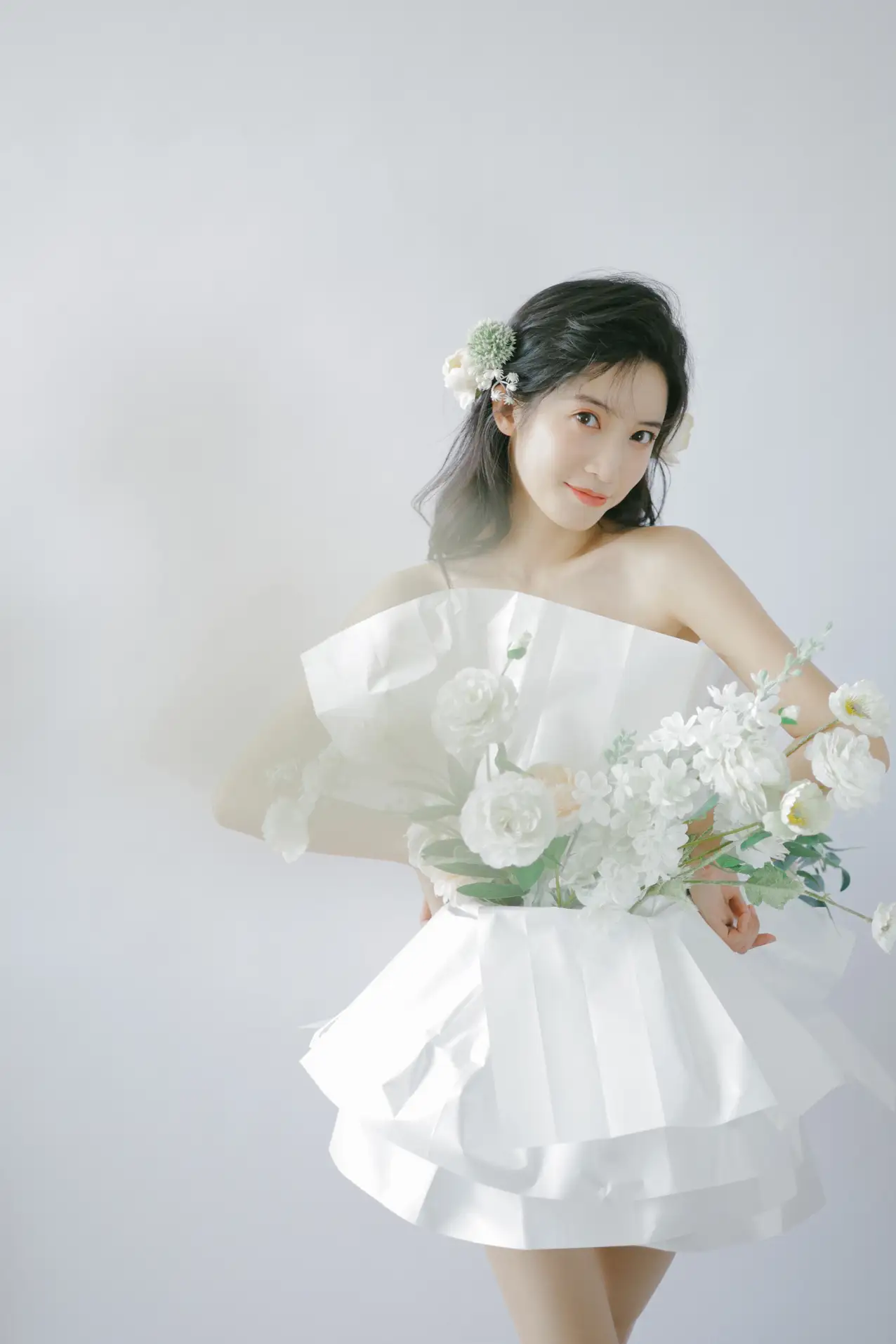 [艺图语] 2022.07.26 Vol.1541 – 花束女孩 一只阿梦崽#[32P]-4