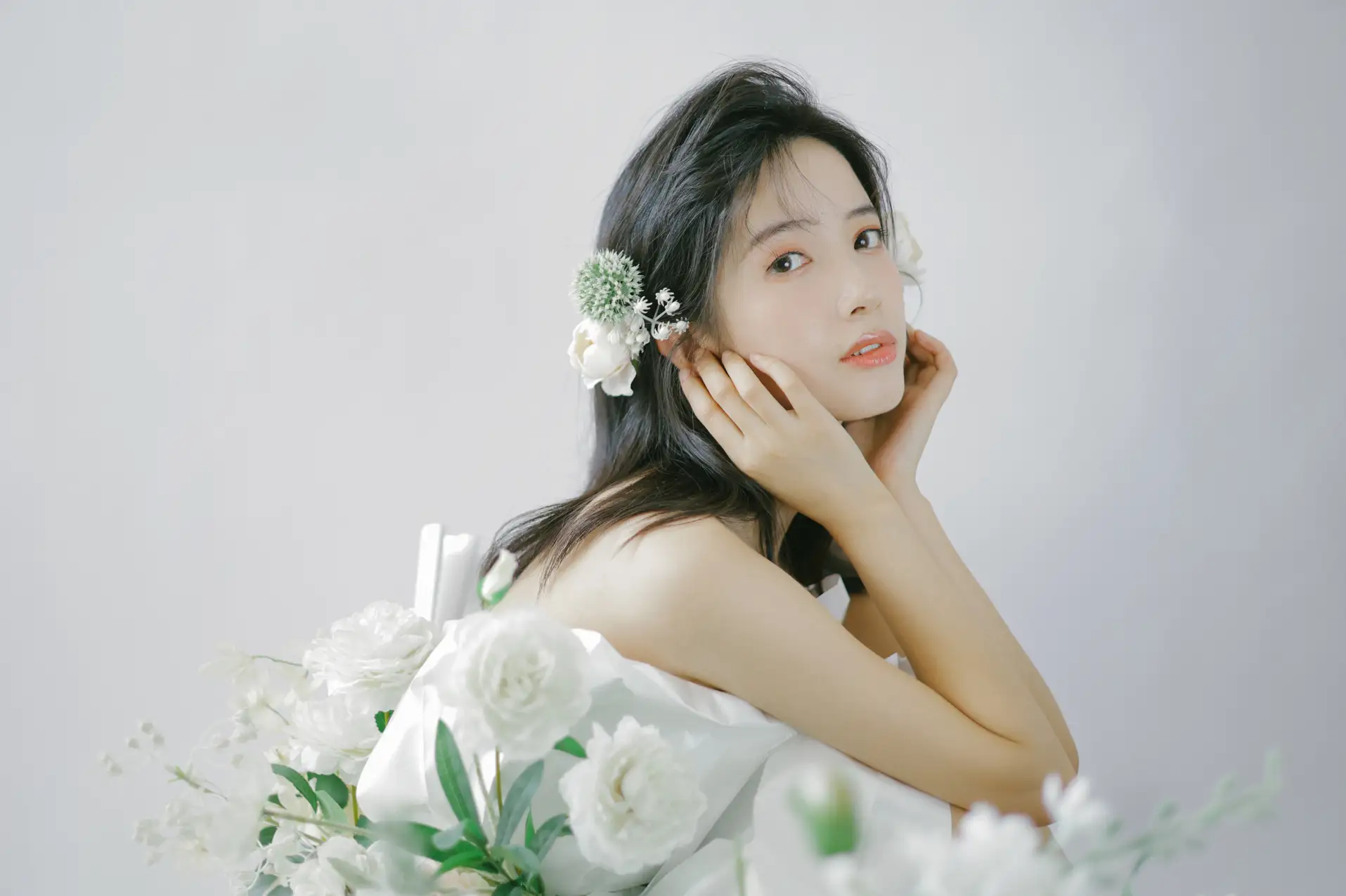 [艺图语] 2022.07.26 Vol.1541 – 花束女孩 一只阿梦崽#[32P]-5