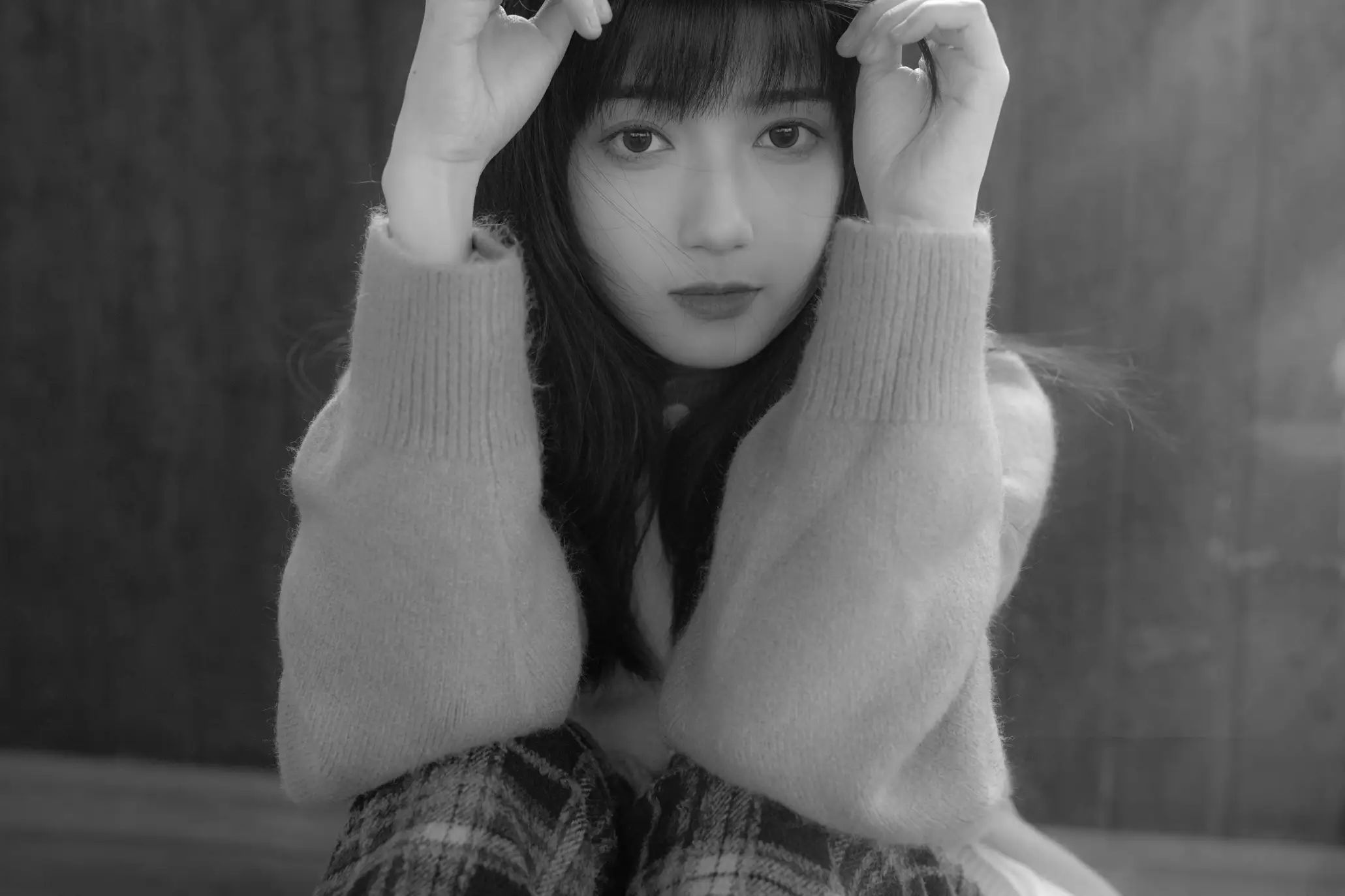 [艺图语] 2021.12.07 Vol.485 – 阴天小木屋 月半了吧#[32P]-8