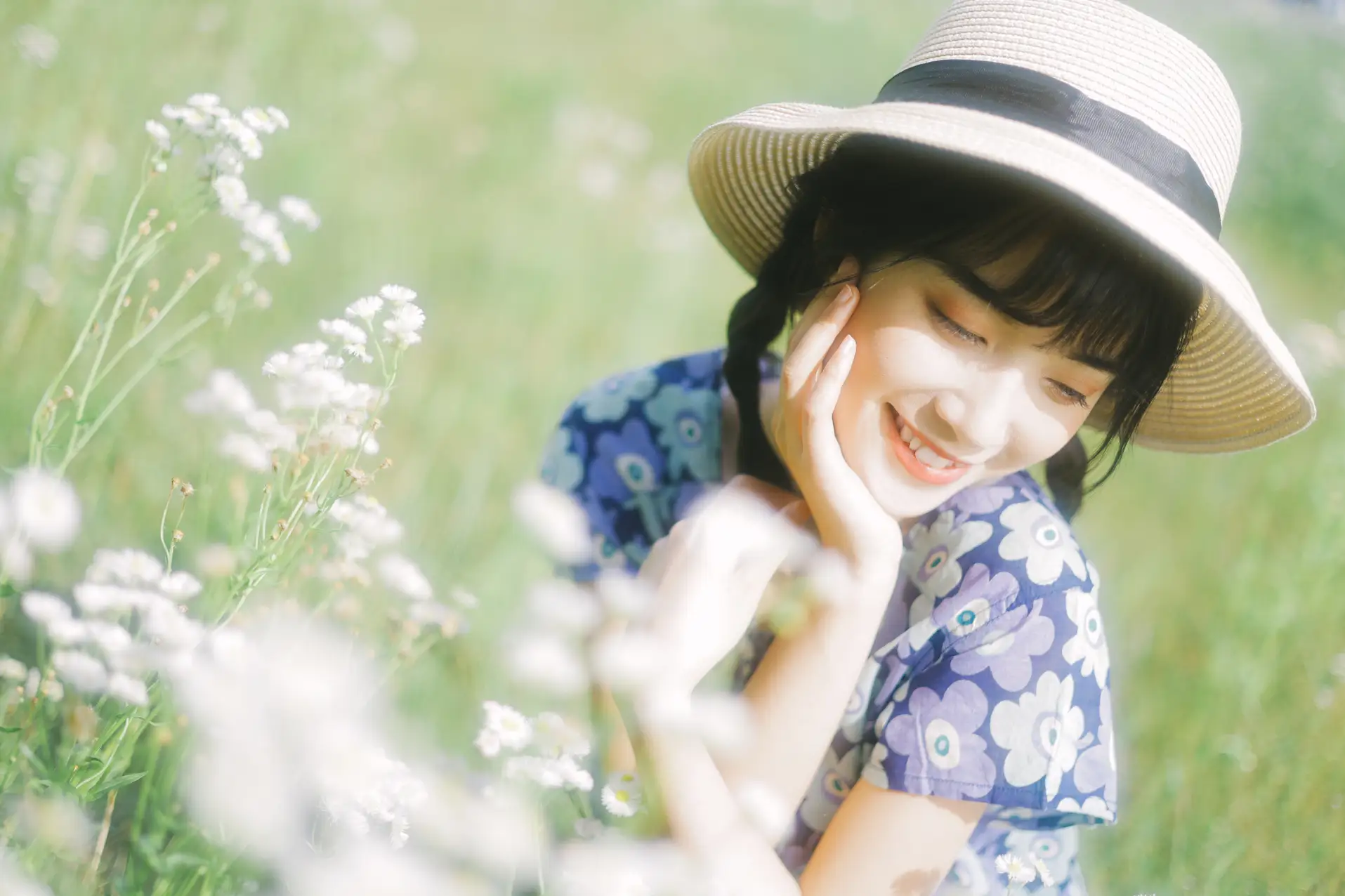 [艺图语] 2022.07.06 Vol.1393 – 初夏的花海 一只阿梦崽#[35P]-2