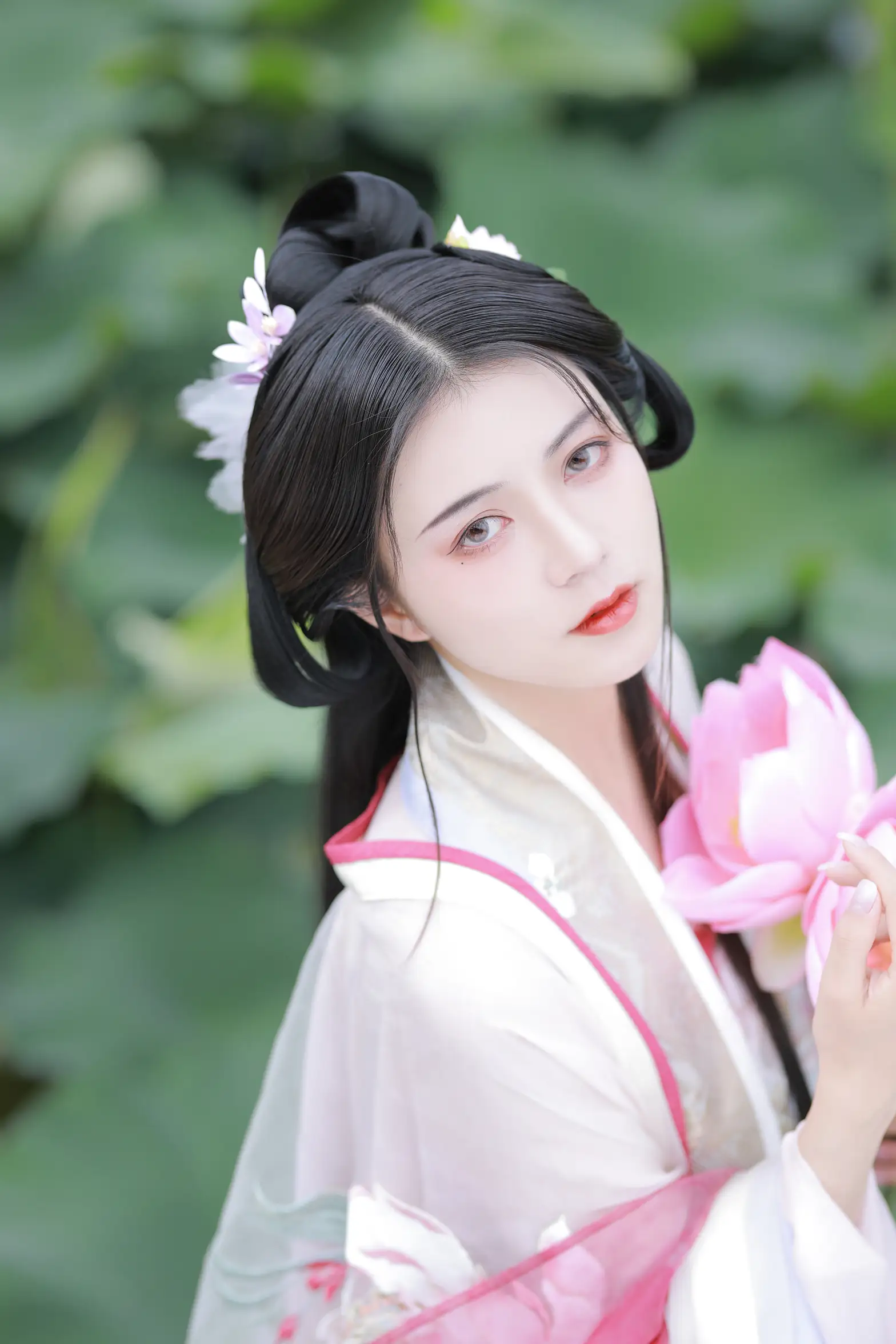 [艺图语] 2022.08.06 Vol.1639 – 山有扶苏，隰有荷华 吾岁#[39P]-4