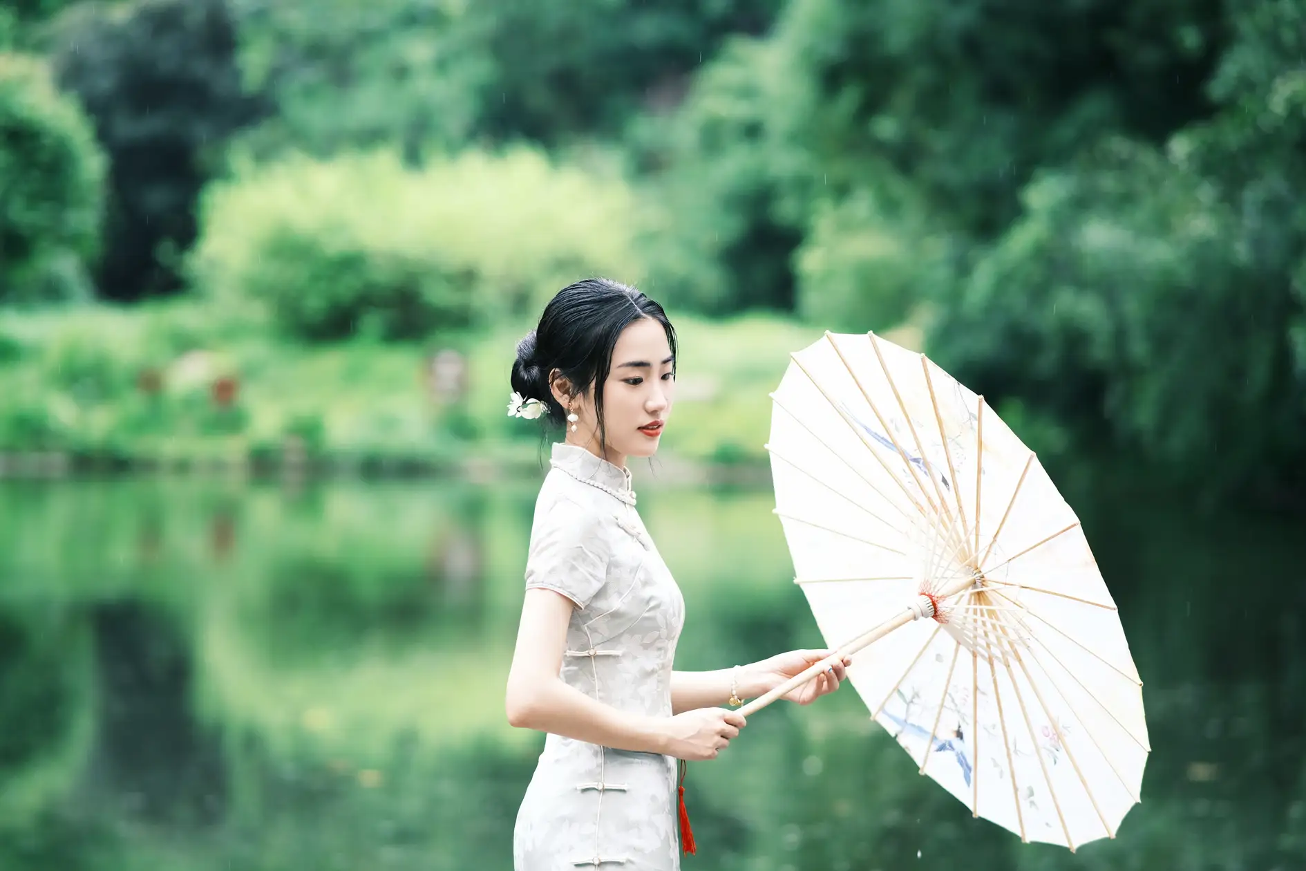 [艺图语] 2022.08.25 Vol.1791 – 烟雨江南 尹儿#[22P]-1