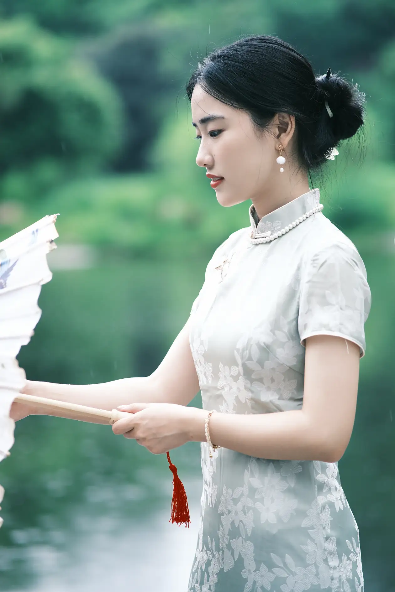 [艺图语] 2022.08.25 Vol.1791 – 烟雨江南 尹儿#[22P]-2