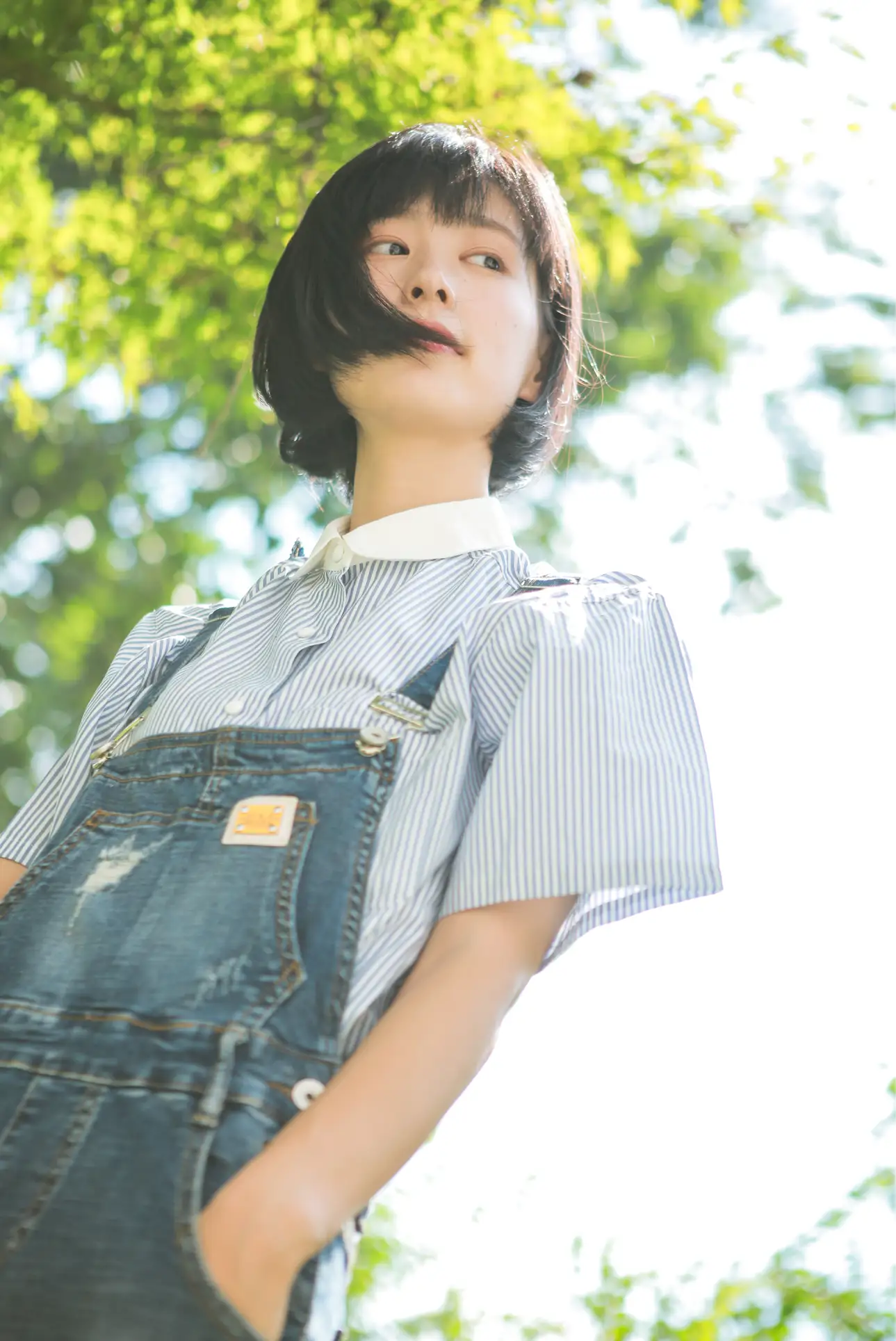 [艺图语] 2022.06.02 Vol.1062 – 去拥抱一夏天的风 万粘青#[30P]-2