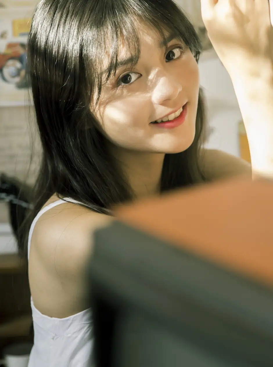 [艺图语] 2021.08.31 Vol.202 – 青提的味道 雨文#[23P]-6