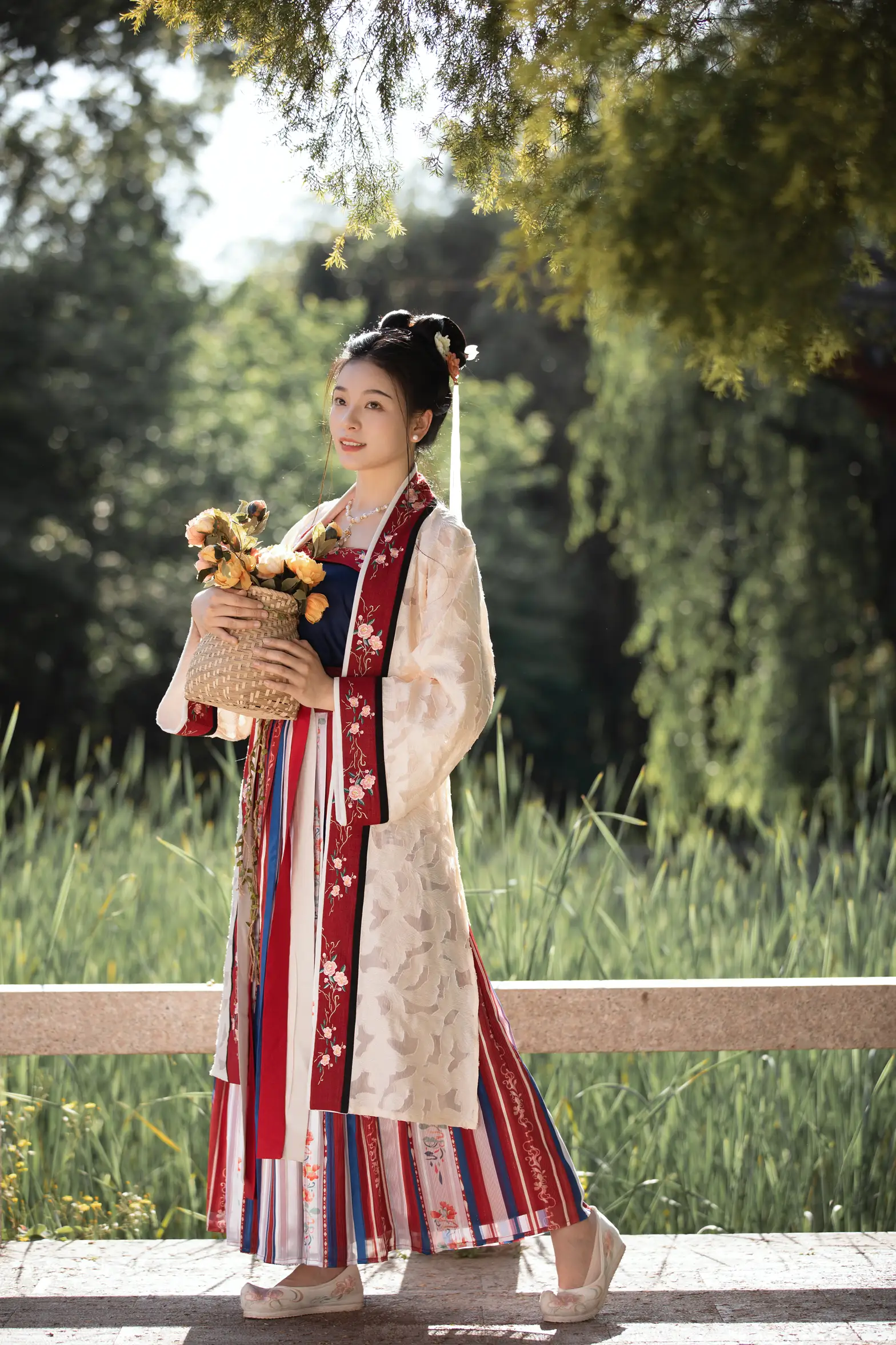 [艺图语] 2021.08.27 Vol.185 – 小园游记 肖肖#[26P]-6