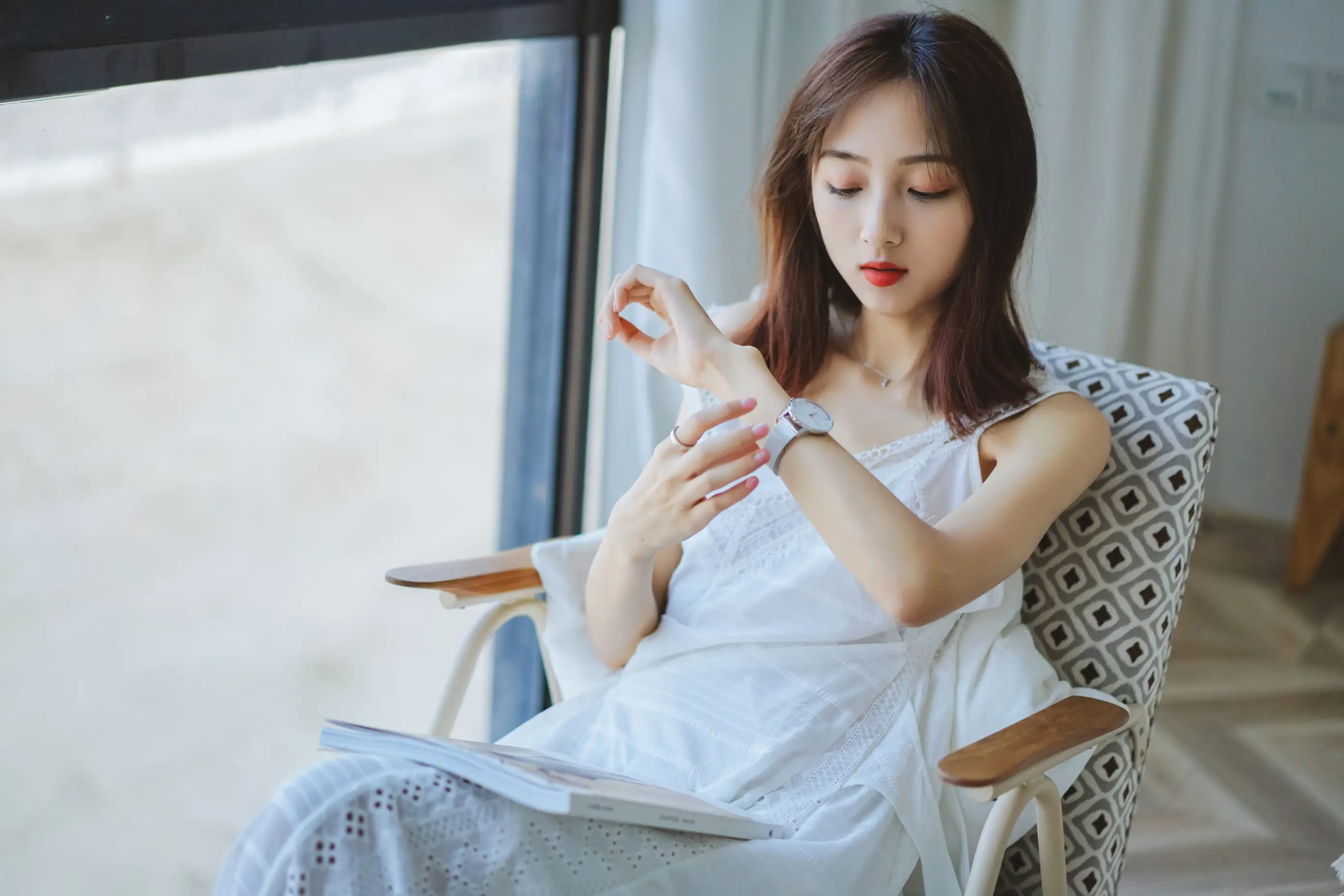 [艺图语] 2022.05.31 Vol.1040 – 静谧的时光 戴黎婷#[22P]-10