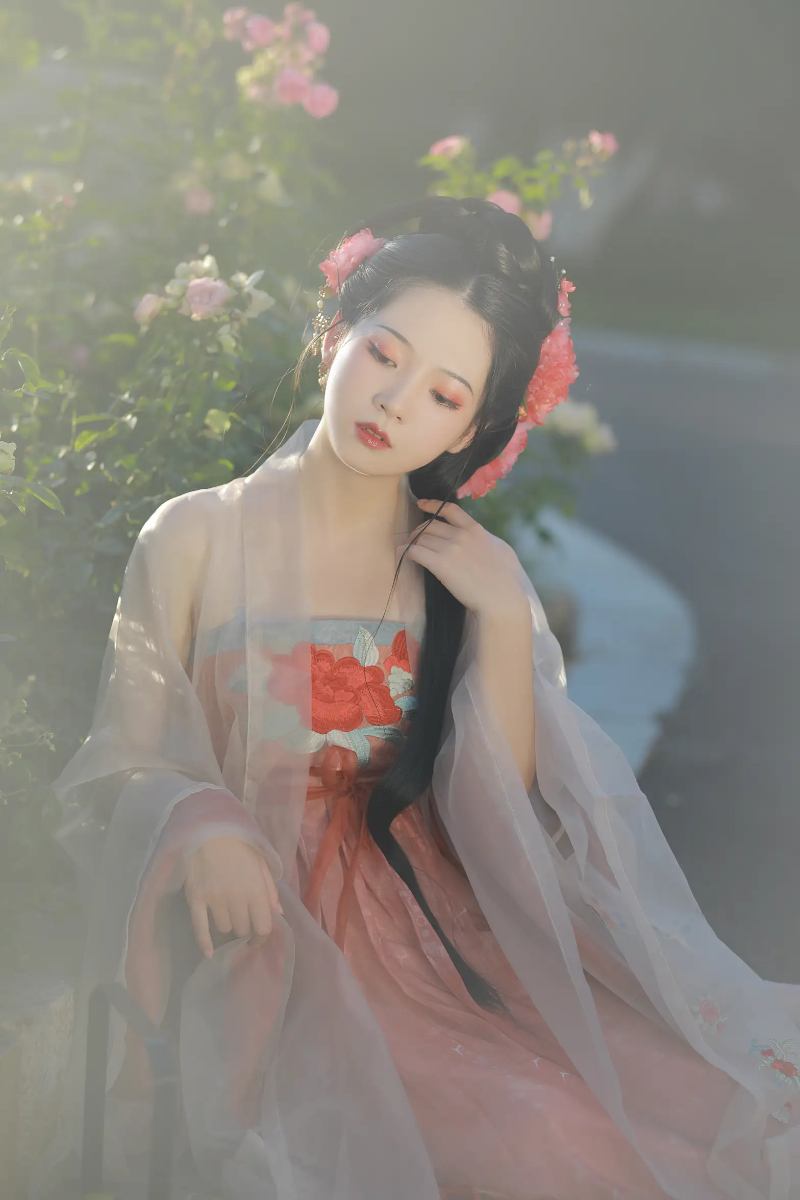 [艺图语] 2022.09.06 Vol.1881 – 美人迈兮音尘阙 落花人独立#[34P]-5