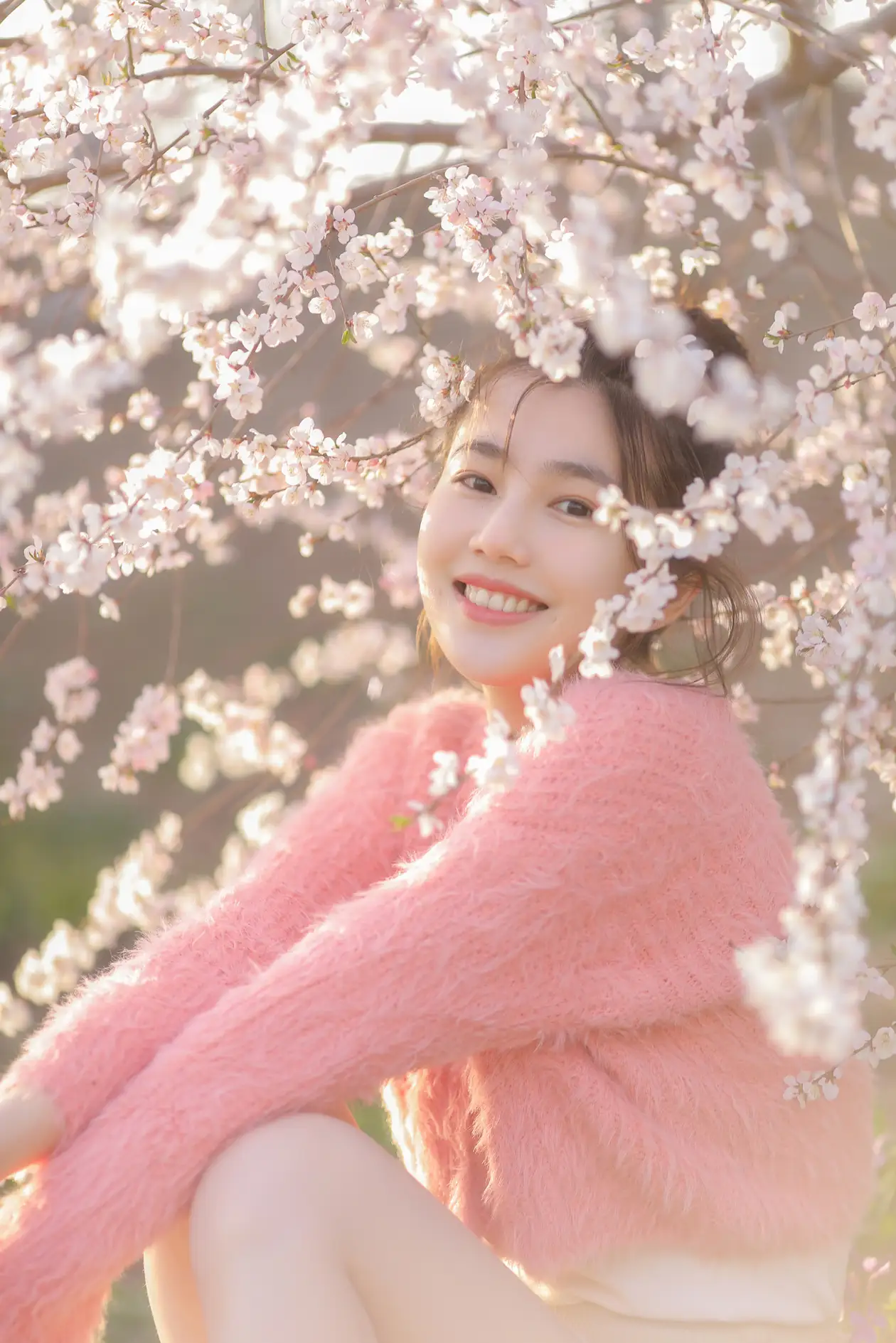 [艺图语] 2022.06.23 Vol.1264 – 粉色浪漫 凡凡#[24P]-7