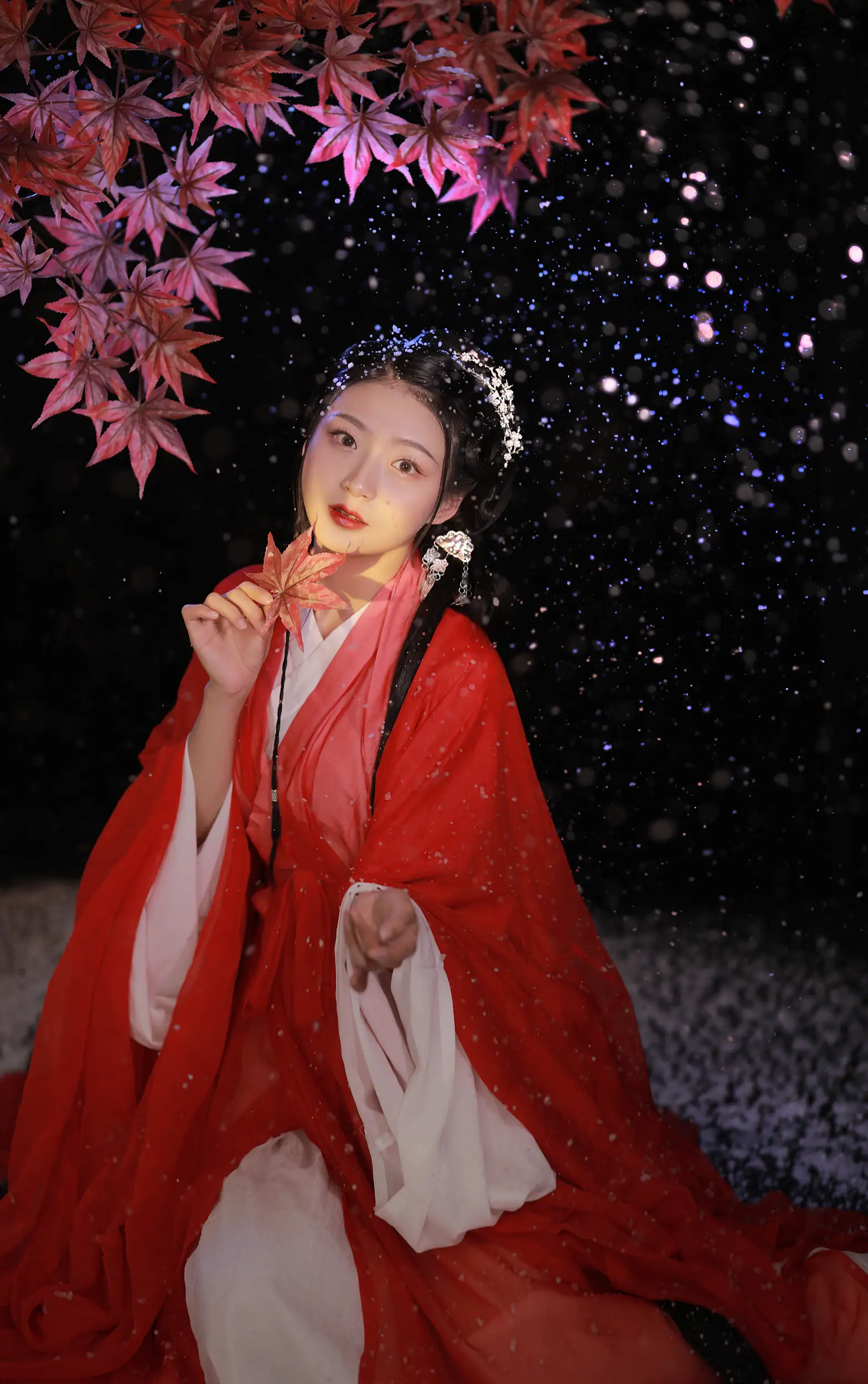 [艺图语] 2022.06.28 Vol.1318 – 夜深知雪重 nya酱的铃铛铛#[22P]-1