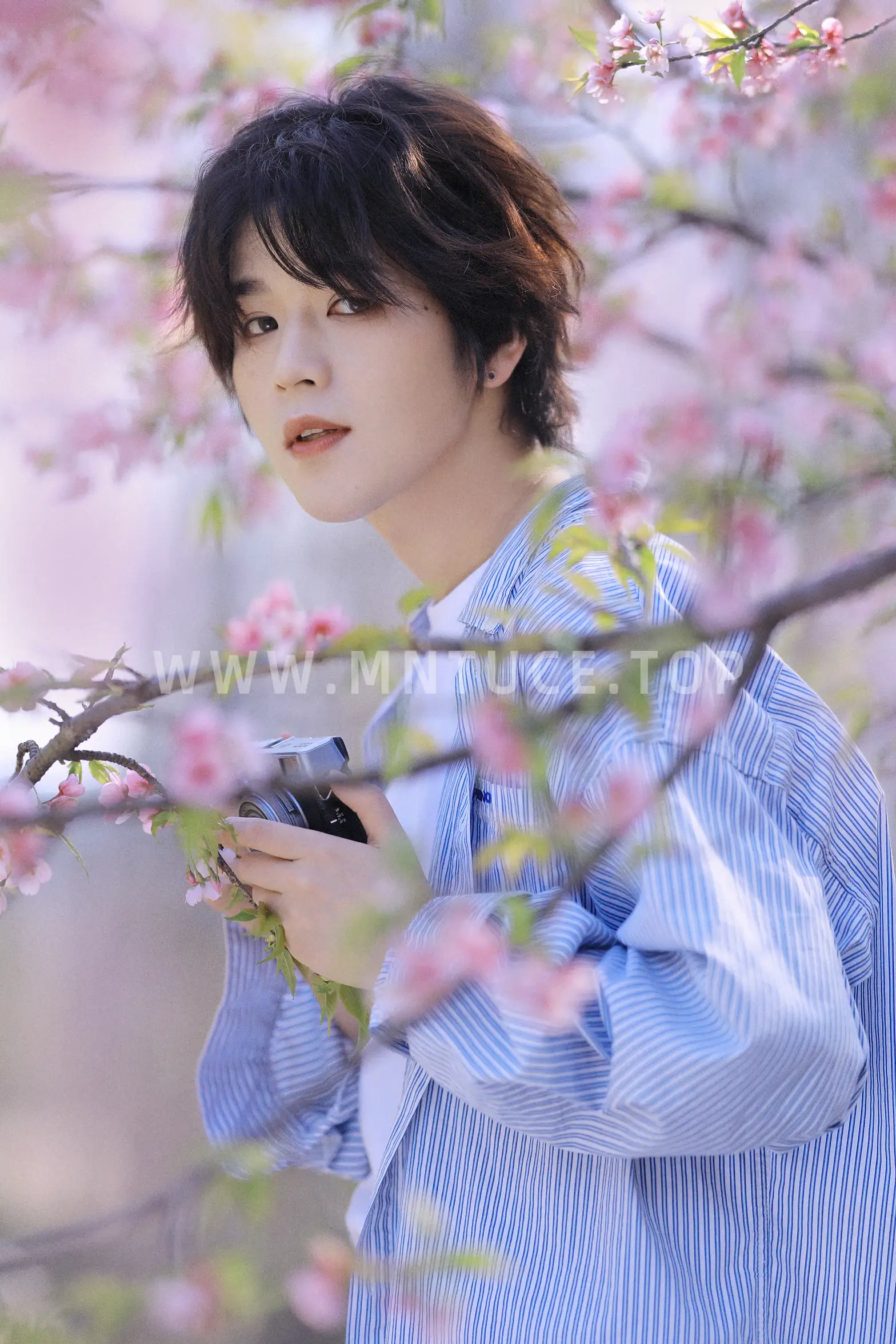 [YITUYU] 2022.05.29 Vol.1025 – Sakura Boy Li YuxuanYashon#[23P]-4
