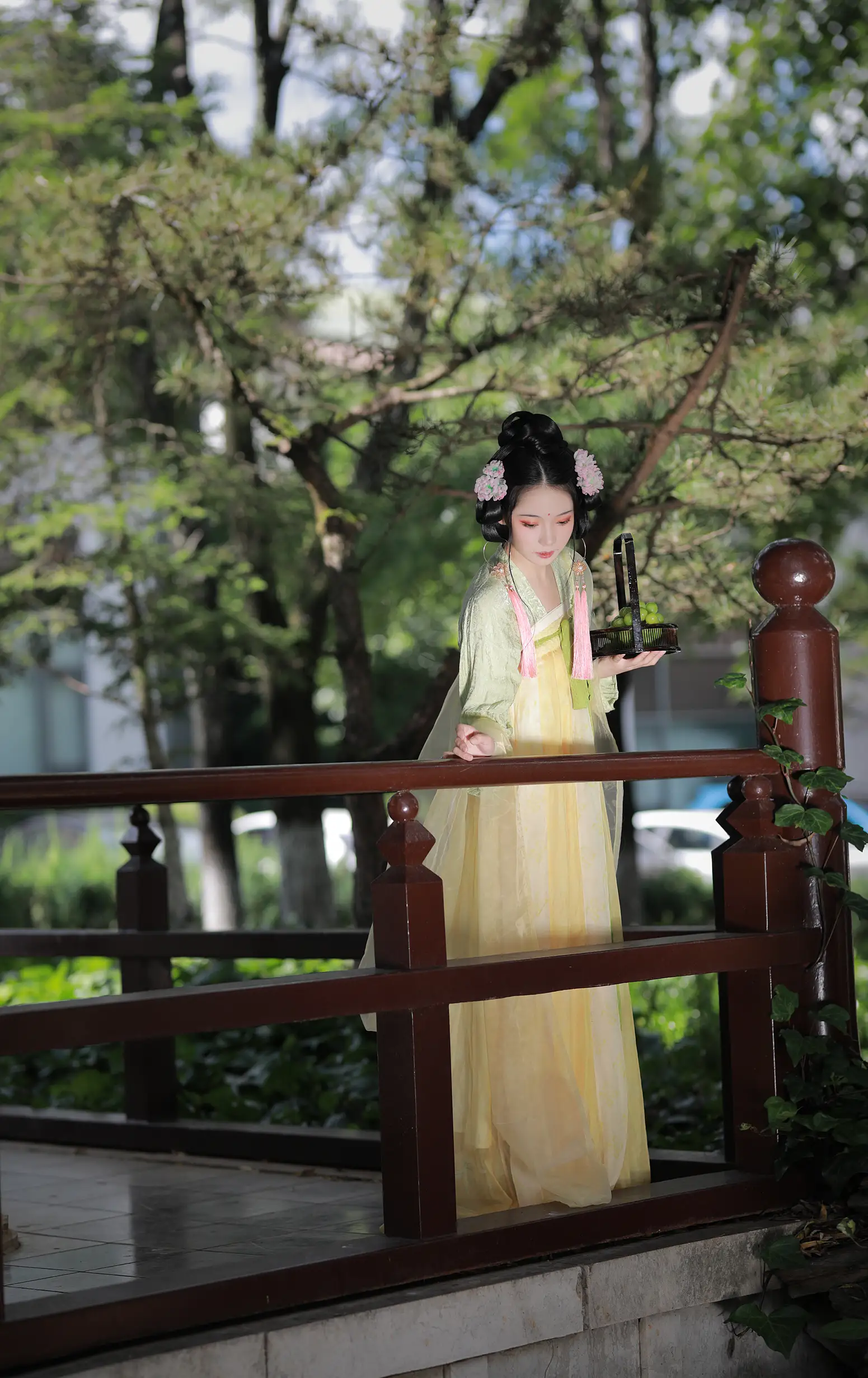 [YITUYU] 2022.09.08 Vol.1903 – If you have nothing else to worry about Flowers independence#[33P]-4