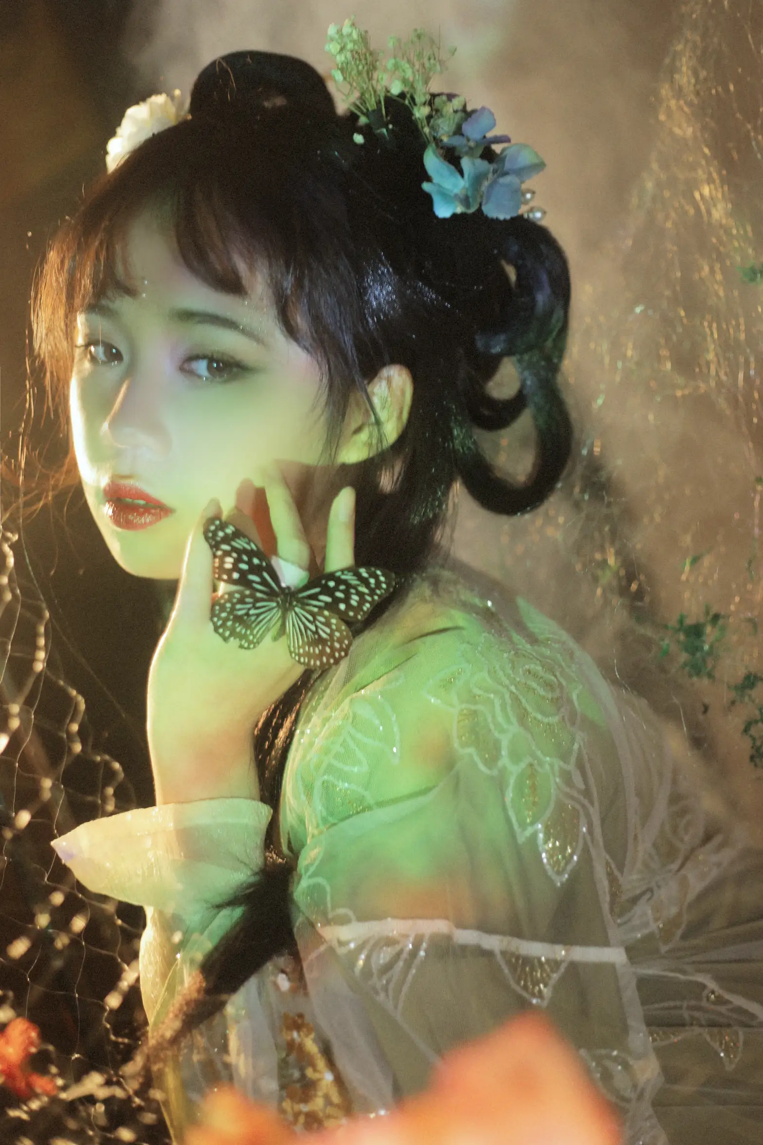 [艺图语] 2022.08.27 Vol.1805 – 小菌人 一只高高#[25P]-3
