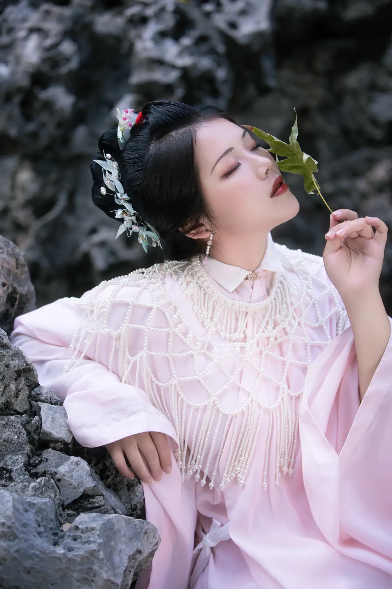 [艺图语] 2022.11.20 Vol.2482 – 入梦也 連翹____#[24P]-6