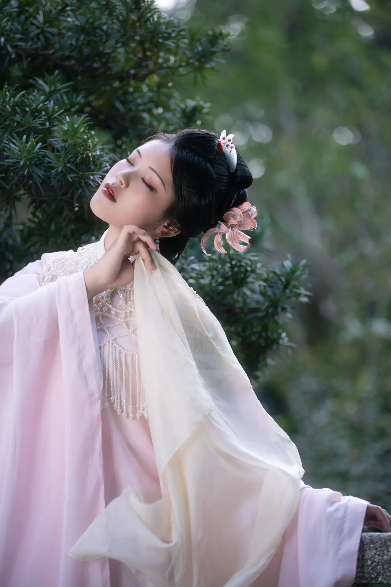 [艺图语] 2022.11.20 Vol.2482 – 入梦也 連翹____#[24P]-2
