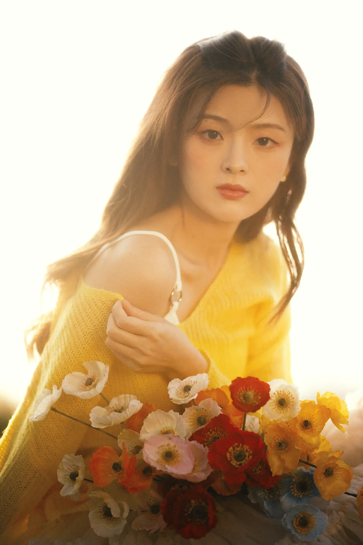[艺图语] 2022.11.21 Vol.2490 黄毛衣女孩#[27P]-2